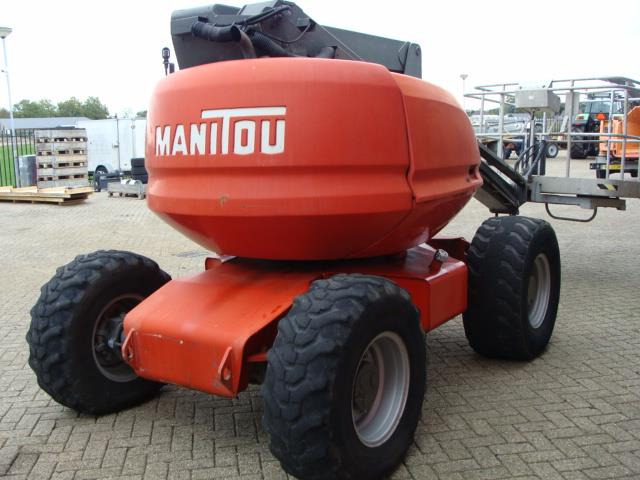 Manitou 150 ATS hoogwerker - Nacelle articulée: photos 5 Manitou 150 ATS hoogwerker - Nacelle articulée: photos 5