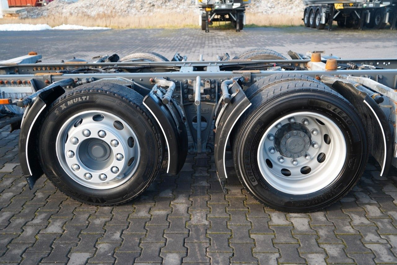 Camion porte-conteneur/ Caisse mobile DAF XF 480 / BDF / 6X2 / ZESTAW TANDEM / SSC / I-PAR: photos 19 Camion porte-conteneur/ Caisse mobile DAF XF 480 / BDF / 6X2 / ZESTAW TANDEM / SSC / I-PAR: photos 19