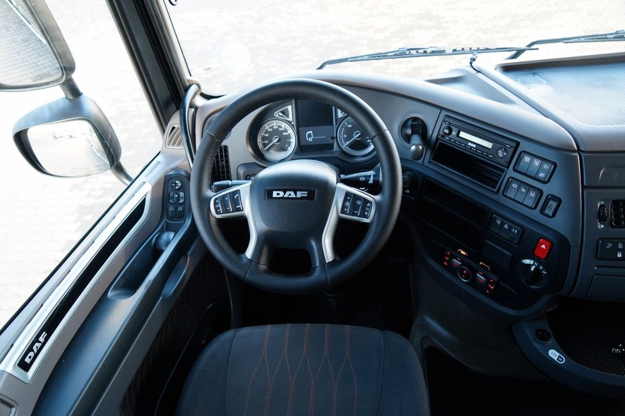 Camion porte-conteneur/ Caisse mobile DAF XF 480 / BDF / 6X2 / ZESTAW TANDEM / SSC / I-PAR: photos 27 Camion porte-conteneur/ Caisse mobile DAF XF 480 / BDF / 6X2 / ZESTAW TANDEM / SSC / I-PAR: photos 27