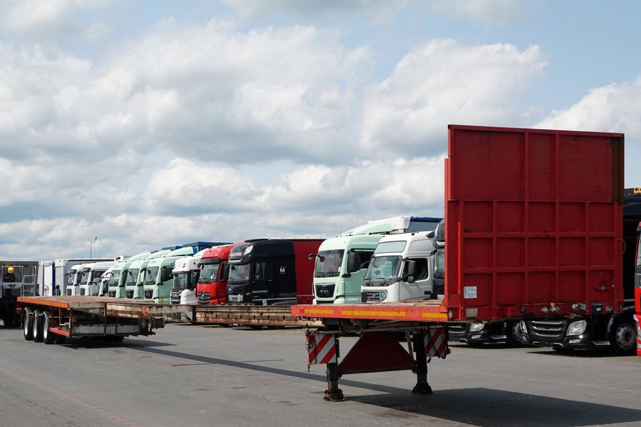 Faymonville SPZ-3AA / NACZEPA LAWETA / ROZCIĄGANA / 29 M / - Semi-remorque surbaissé: photos 4 Faymonville SPZ-3AA / NACZEPA LAWETA / ROZCIĄGANA / 29 M / - Semi-remorque surbaissé: photos 4