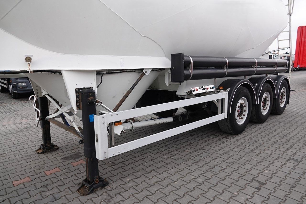 Citerne pulvérulente neuf Feldbinder CEMENTONACZEPA / 2 KOMORY / 37 000 L / SILOS / D: photos 7 Citerne pulvérulente neuf Feldbinder CEMENTONACZEPA / 2 KOMORY / 37 000 L / SILOS / D: photos 7