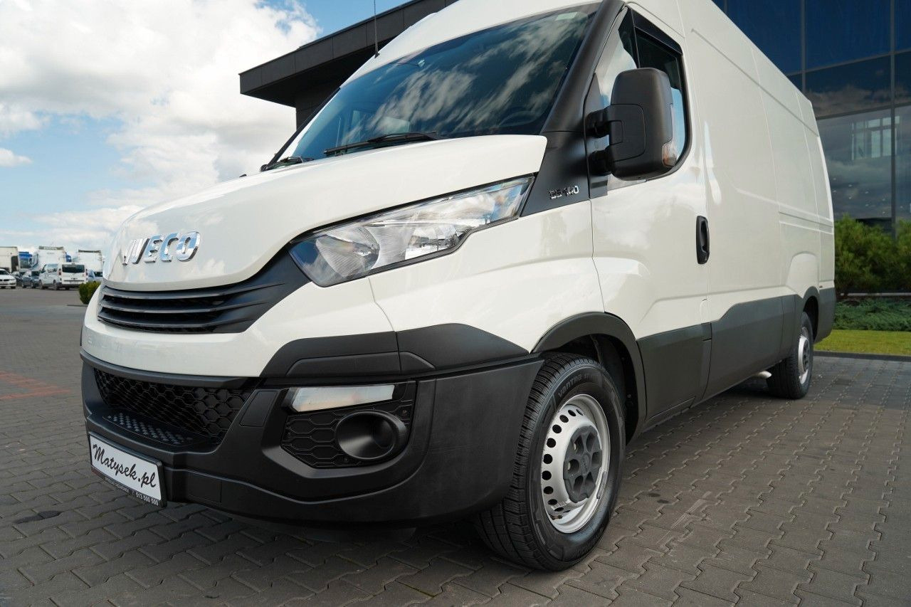Iveco DAILY 35-140 / BLASZAK / MOBILNY WARSZTAT / PRZ - Fourgon utilitaire: photos 5 Iveco DAILY 35-140 / BLASZAK / MOBILNY WARSZTAT / PRZ - Fourgon utilitaire: photos 5