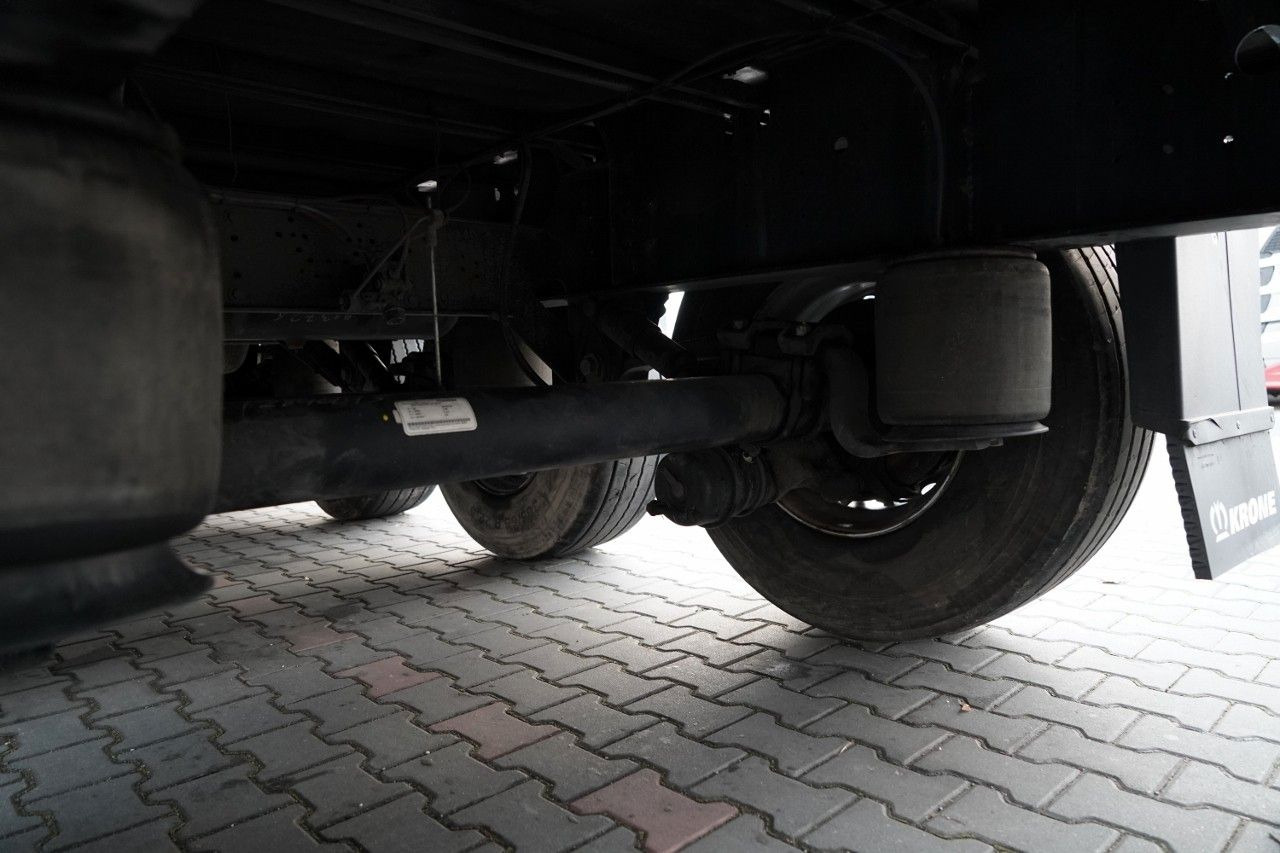 Semi-remorque plateau Krone NACZEPA PLATFORMA / OŚ PODNOSZONA / KOSZ NA PAL: photos 17 Semi-remorque plateau Krone NACZEPA PLATFORMA / OŚ PODNOSZONA / KOSZ NA PAL: photos 17