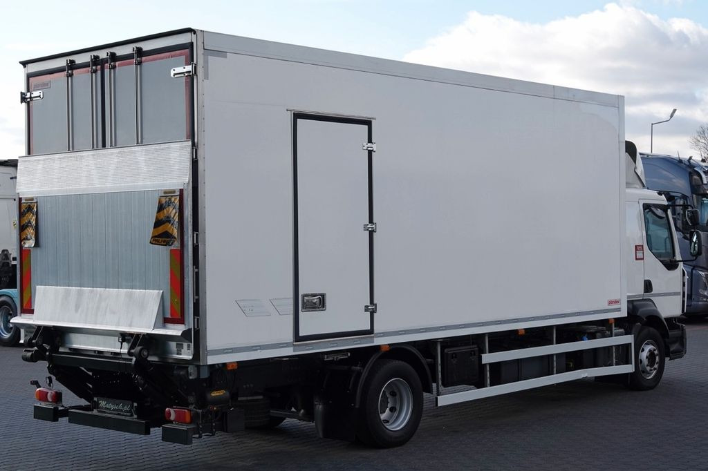 Renault D 250 / CHŁODNIA - 6,7 m / THERMO KING T 600R / Renault D 250 / CHŁODNIA - 6,7 m / THERMO KING T 600R / - Camion frigorifique: photos 4 Renault D 250 / CHŁODNIA - 6,7 m / THERMO KING T 600R / Renault D 250 / CHŁODNIA - 6,7 m / THERMO KING T 600R / - Camion frigorifique: photos 4