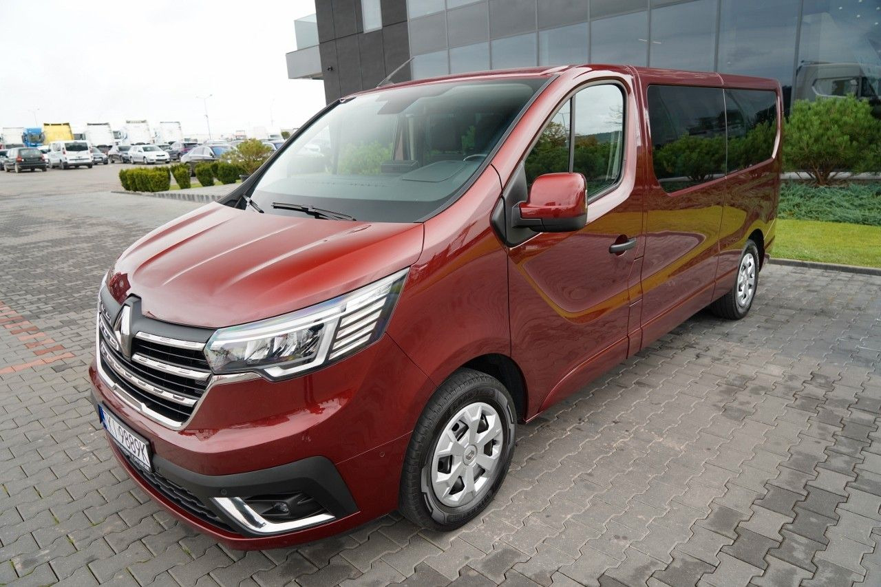 Renault TRAFIC III / BUS / 9 MIEJSC / 2022 ROK / PIERWSZ - Transport de personnes: photos 2 Renault TRAFIC III / BUS / 9 MIEJSC / 2022 ROK / PIERWSZ - Transport de personnes: photos 2