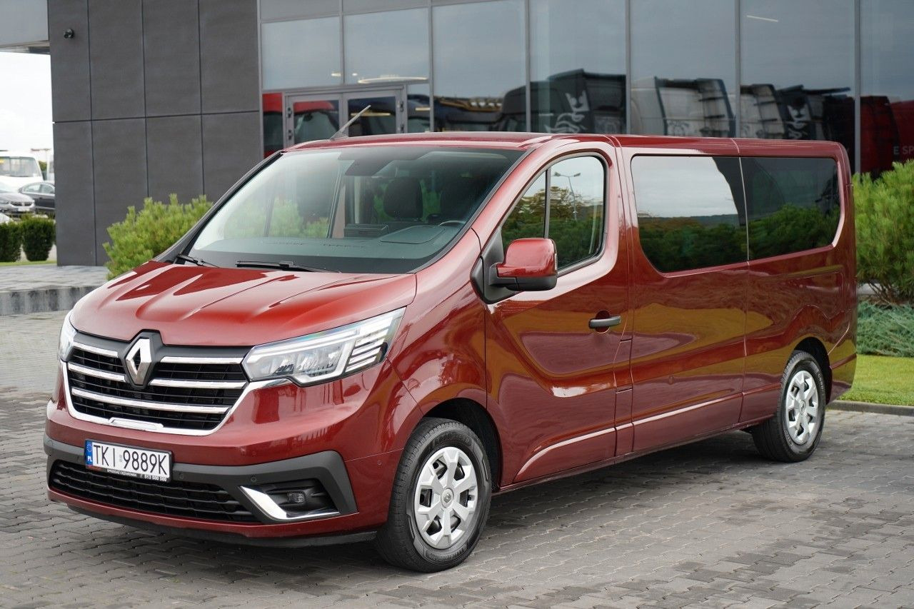 Renault TRAFIC III / BUS / 9 MIEJSC / 2022 ROK / PIERWSZ - Transport de personnes: photos 1 Renault TRAFIC III / BUS / 9 MIEJSC / 2022 ROK / PIERWSZ - Transport de personnes: photos 1