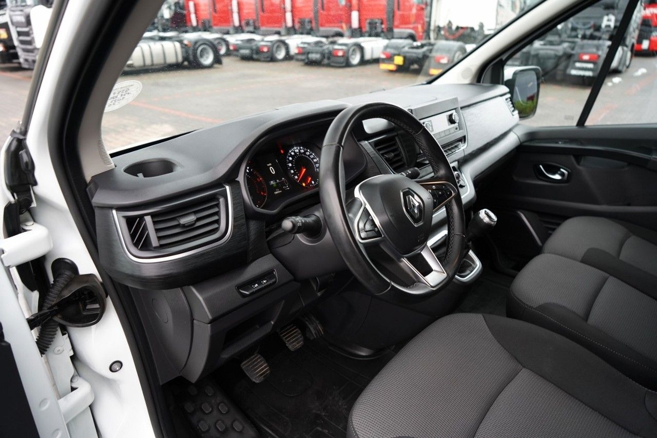 Transport de personnes Renault TRAFIC III / BUS / 9 MIEJSC / PIERWSZY WŁAŚCICIE: photos 25 Transport de personnes Renault TRAFIC III / BUS / 9 MIEJSC / PIERWSZY WŁAŚCICIE: photos 25