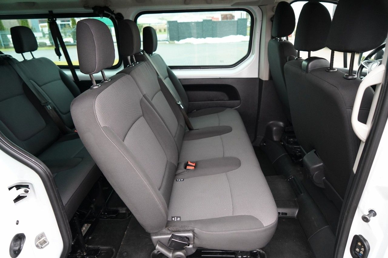 Transport de personnes Renault TRAFIC III / BUS / 9 MIEJSC / PIERWSZY WŁAŚCICIE: photos 39 Transport de personnes Renault TRAFIC III / BUS / 9 MIEJSC / PIERWSZY WŁAŚCICIE: photos 39