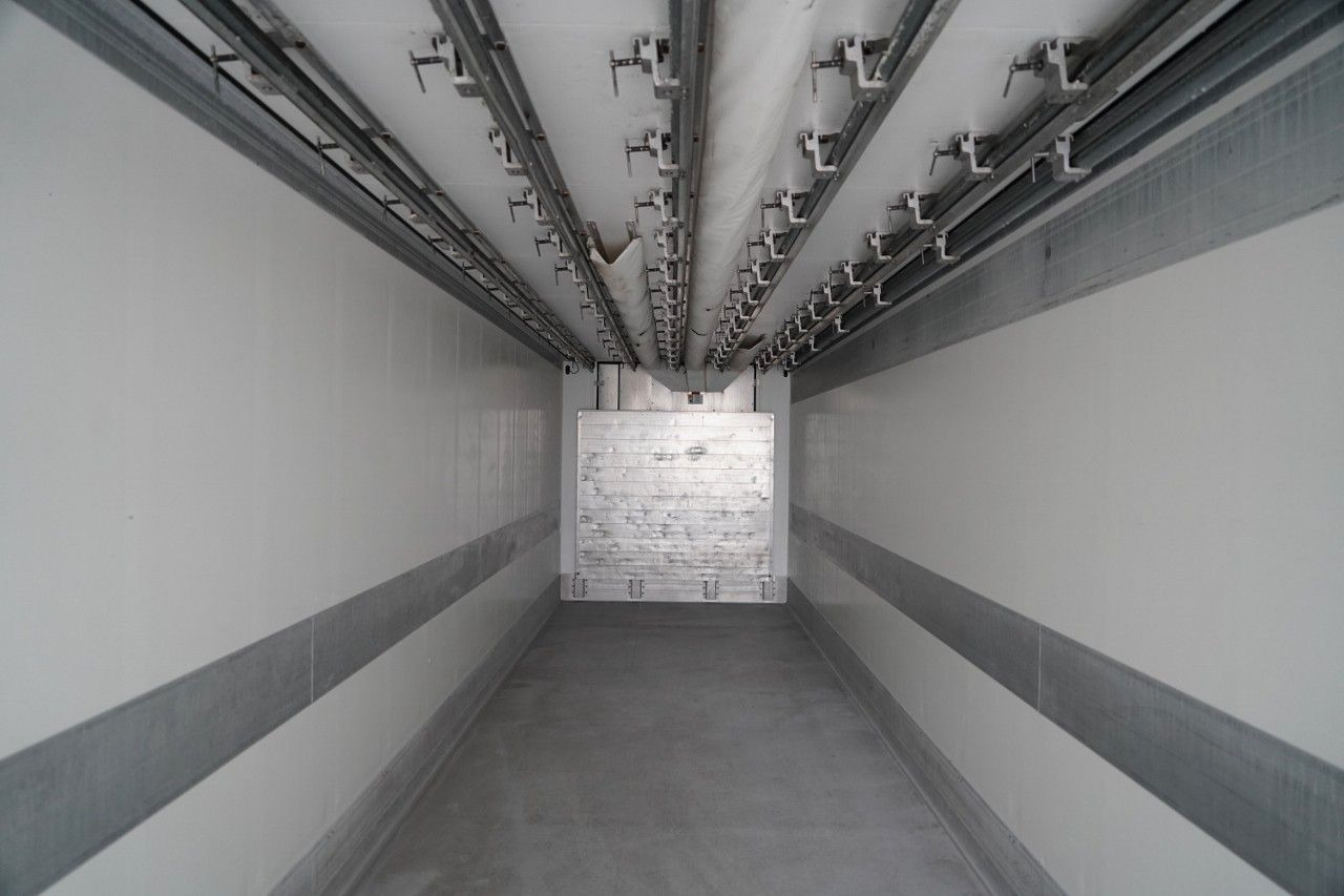 Semi-remorque frigorifique Schmitz Cargobull CHŁODNIA / THERMO KING  / HAKÓWKA / OŚ PODNOSZO: photos 20