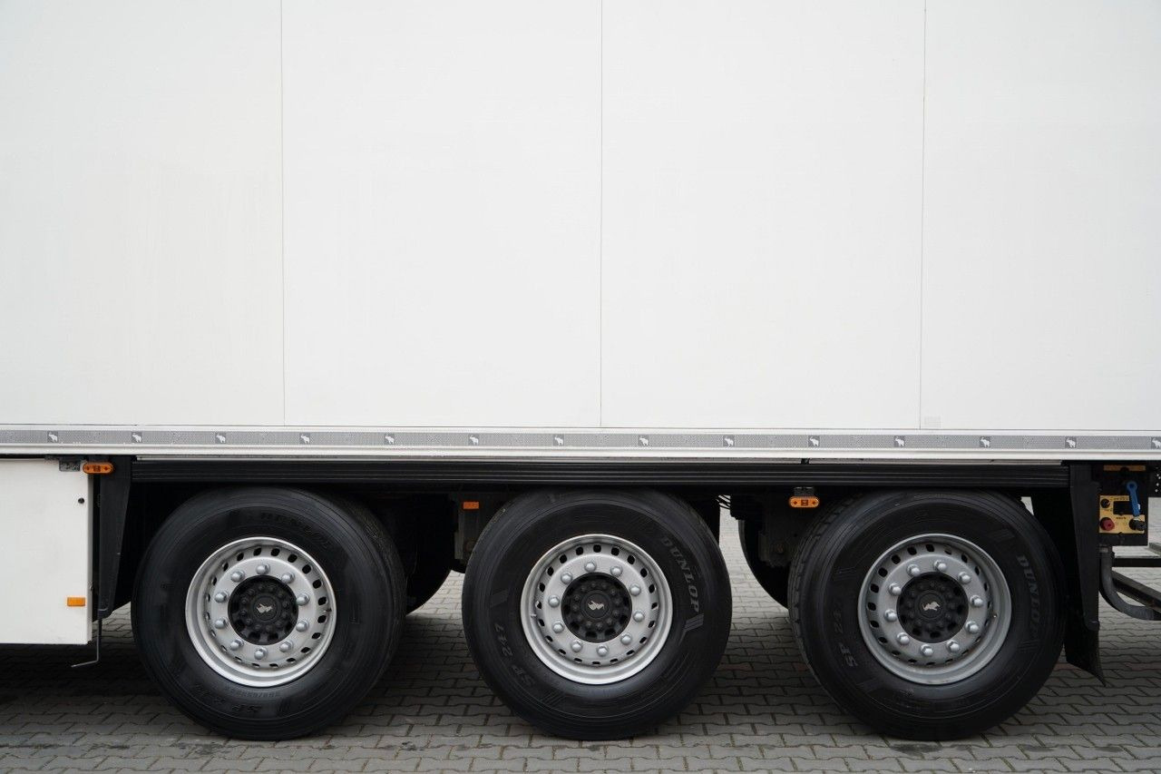 Semi-remorque frigorifique Schmitz Cargobull CHŁODNIA / THERMO KING  / HAKÓWKA / OŚ PODNOSZO: photos 25