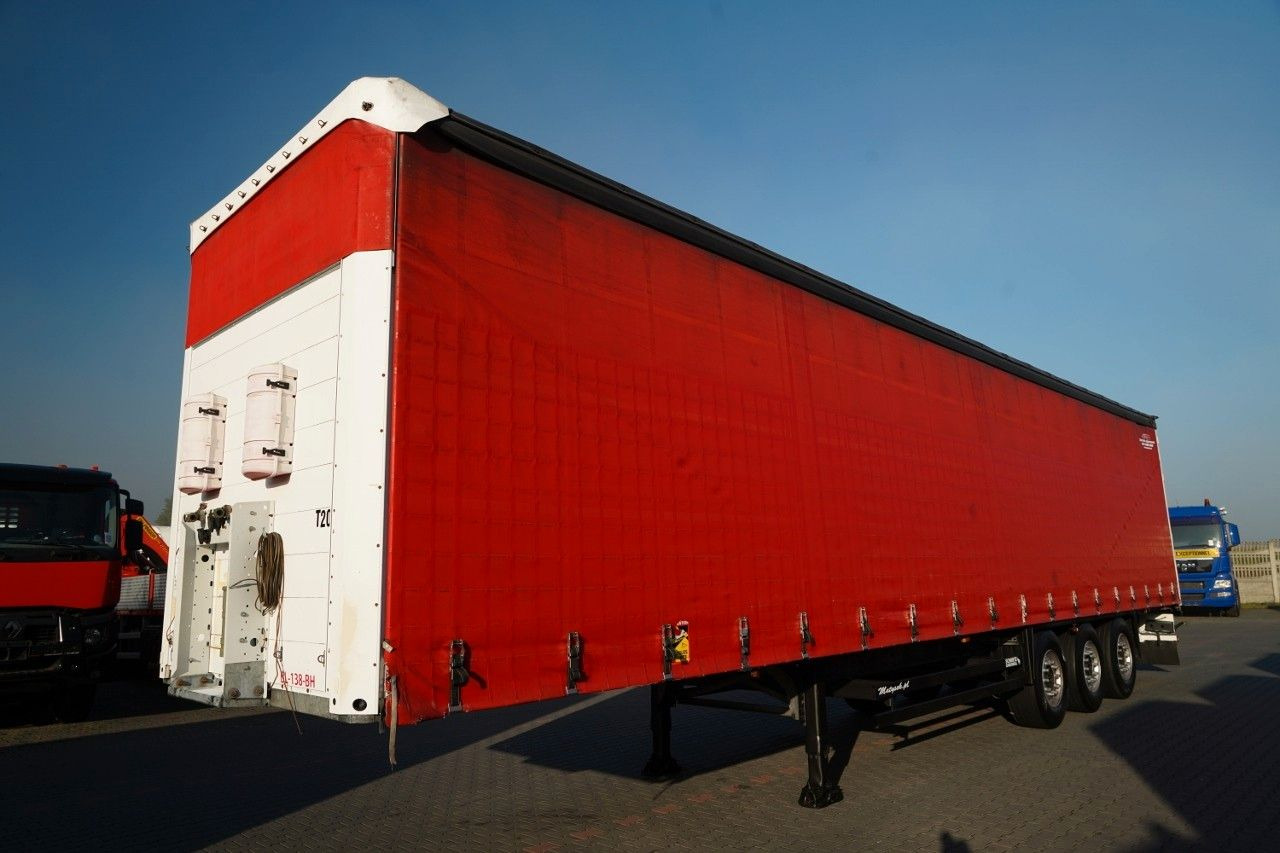 Schmitz Cargobull / FIRANKA / STANDARD / PLANDEKA ZBROJONA / SPROW - Semi-remorque rideaux coulissants: photos 2 Schmitz Cargobull / FIRANKA / STANDARD / PLANDEKA ZBROJONA / SPROW - Semi-remorque rideaux coulissants: photos 2