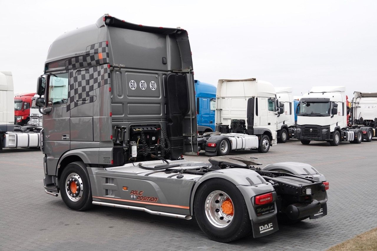DAF XF 530 / RETARDER / I-PARK COOL / HYDRAULIKA / A - Tracteur routier: photos 4 DAF XF 530 / RETARDER / I-PARK COOL / HYDRAULIKA / A - Tracteur routier: photos 4