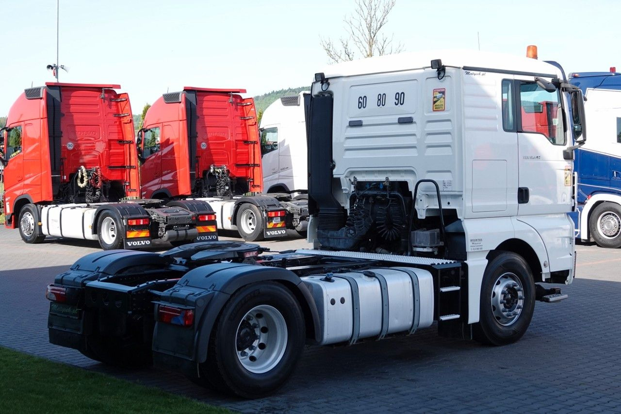 MAN TGX 18.440 / RETARDER / EURO 5 / EEV / NISKA KA MAN TGX 18.440 / RETARDER / EURO 5 / EEV / NISKA KA - Tracteur routier: photos 5 MAN TGX 18.440 / RETARDER / EURO 5 / EEV / NISKA KA MAN TGX 18.440 / RETARDER / EURO 5 / EEV / NISKA KA - Tracteur routier: photos 5
