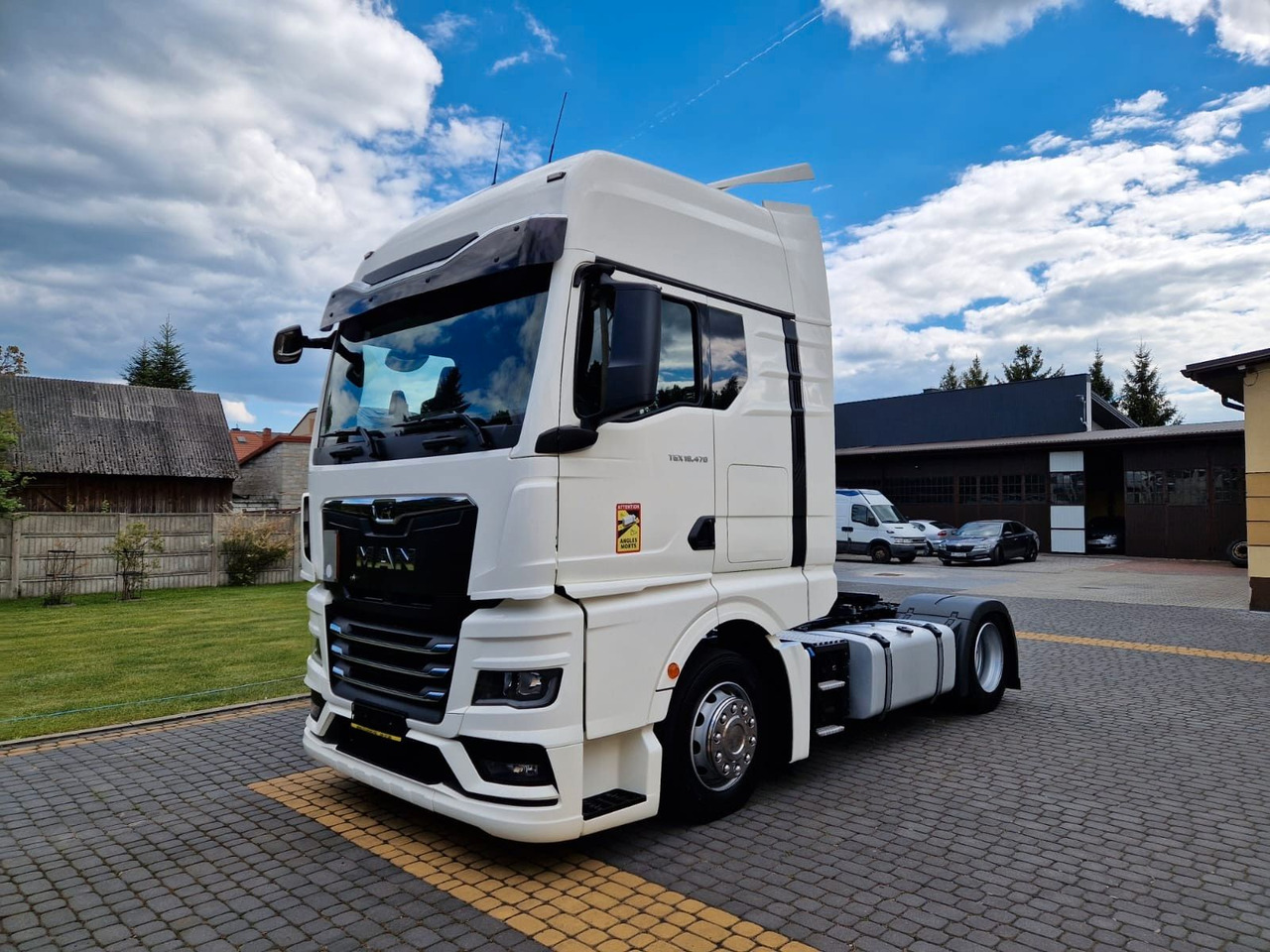 MAN TGX 18.470 / MEGA / XXL / LOWDECK / EURO 6 / - Tracteur routier: photos 1 MAN TGX 18.470 / MEGA / XXL / LOWDECK / EURO 6 / - Tracteur routier: photos 1