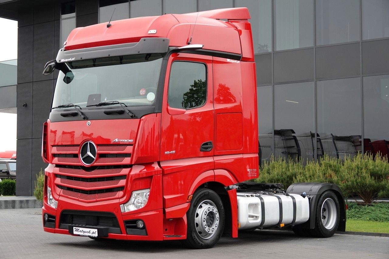 Mercedes-Benz ACTROS 1845 / LOW DECK / MEGA / BIG SPACE / PO K - Tracteur routier: photos 1 Mercedes-Benz ACTROS 1845 / LOW DECK / MEGA / BIG SPACE / PO K - Tracteur routier: photos 1