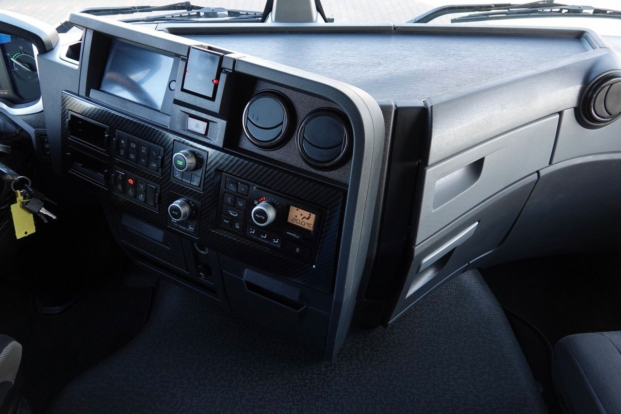 Tracteur routier Renault C 520 / 6x4 / HYDRAULIKA / I -PARK COOL /: photos 15 Tracteur routier Renault C 520 / 6x4 / HYDRAULIKA / I -PARK COOL /: photos 15