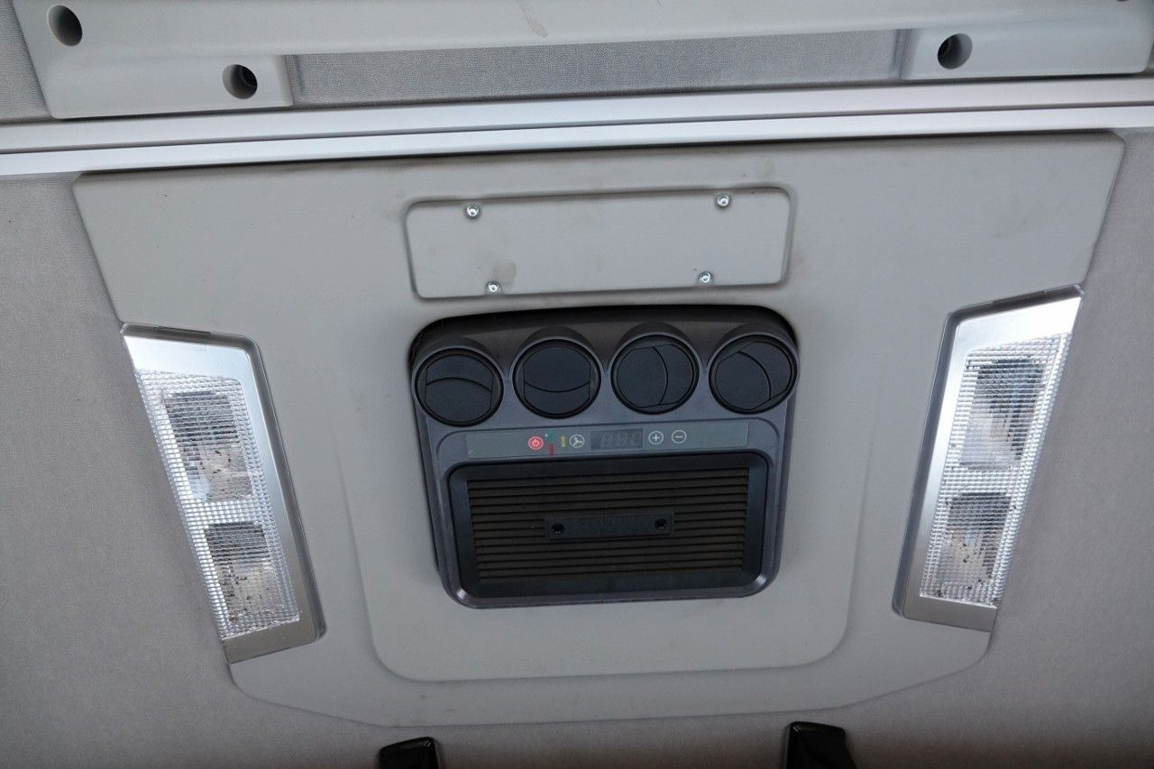 Tracteur routier Renault C 520 / 6x4 / HYDRAULIKA / I -PARK COOL /: photos 16 Tracteur routier Renault C 520 / 6x4 / HYDRAULIKA / I -PARK COOL /: photos 16