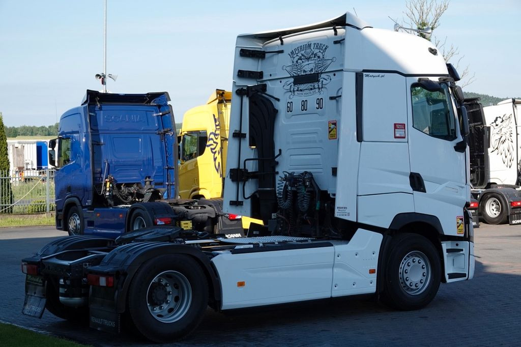 Renault T 520 / 13L / MAXISPACE / RETARDER / SALONKA Renault T 520 / 13L / MAXISPACE / RETARDER / SALONKA - Tracteur routier: photos 4 Renault T 520 / 13L / MAXISPACE / RETARDER / SALONKA Renault T 520 / 13L / MAXISPACE / RETARDER / SALONKA - Tracteur routier: photos 4