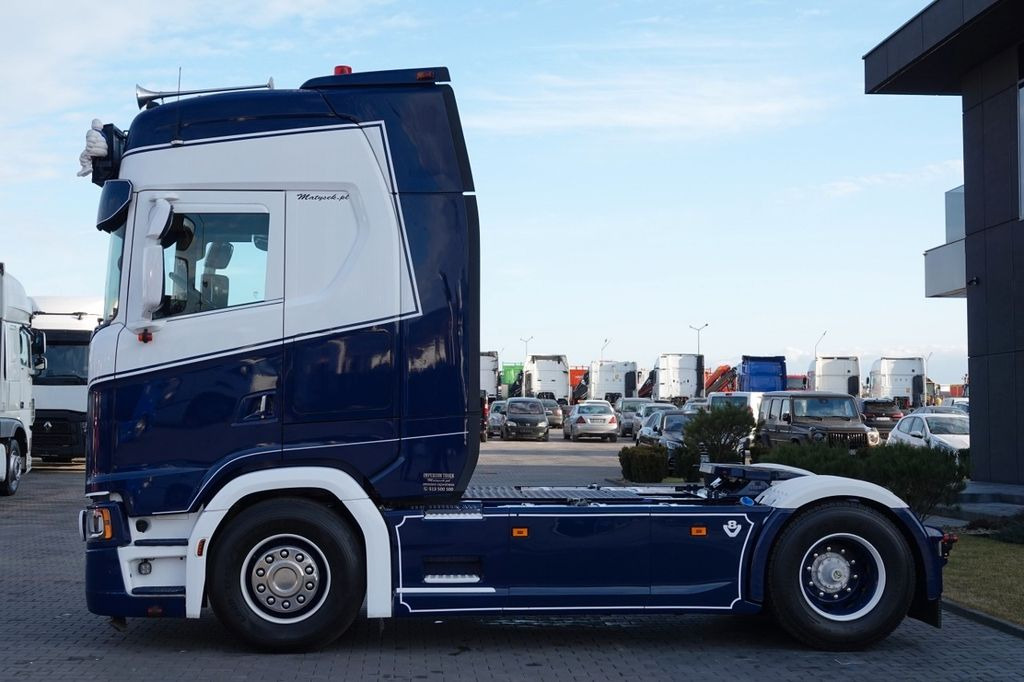 Scania S 580 / V8 / RETARDER / FULL AIRMATIC / I-PARK C - Tracteur routier: photos 3 Scania S 580 / V8 / RETARDER / FULL AIRMATIC / I-PARK C - Tracteur routier: photos 3