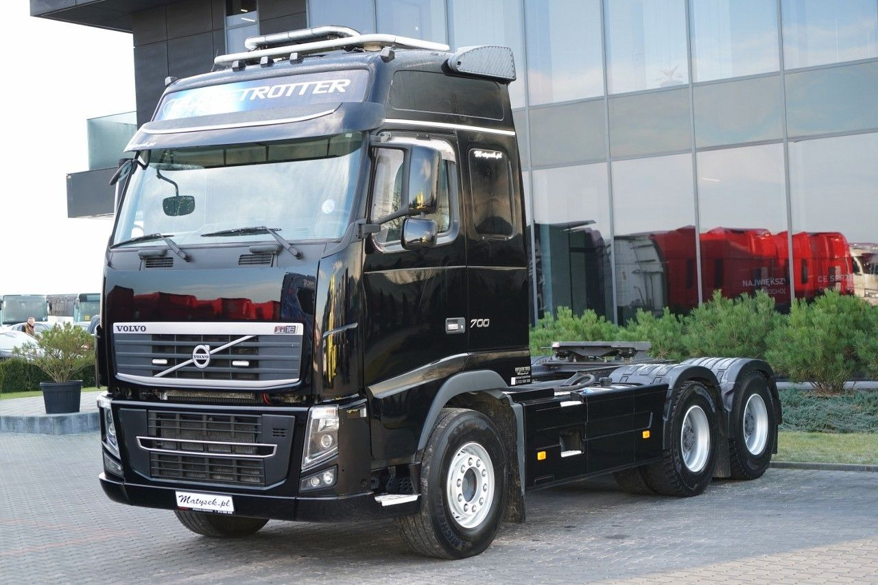 Volvo FH16 / 700 / 6x4 / HYDRAULIKA / RETARDER / 3 OSI - Tracteur routier: photos 5 Volvo FH16 / 700 / 6x4 / HYDRAULIKA / RETARDER / 3 OSI - Tracteur routier: photos 5