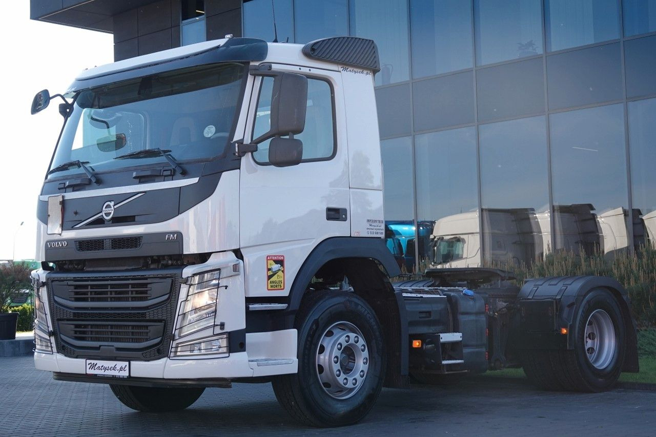 Volvo FM 380 / NISKA KABINA / DZIENNA KABINA / EURO 6 - Tracteur routier: photos 2 Volvo FM 380 / NISKA KABINA / DZIENNA KABINA / EURO 6 - Tracteur routier: photos 2