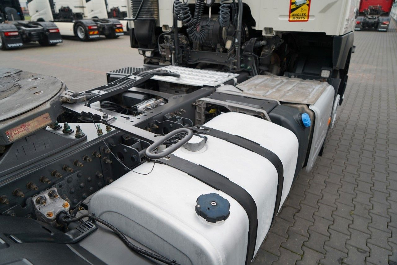 Tracteur routier Volvo FMX 420 /  RETARDER / 13 LITROWY / NISKA KABINA: photos 14 Tracteur routier Volvo FMX 420 /  RETARDER / 13 LITROWY / NISKA KABINA: photos 14