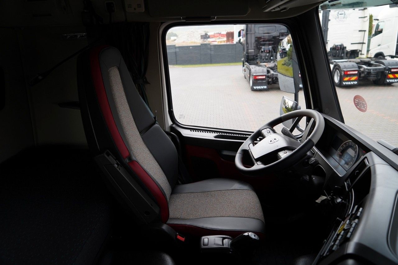 Tracteur routier Volvo FMX 420 /  RETARDER / 13 LITROWY / NISKA KABINA: photos 26 Tracteur routier Volvo FMX 420 /  RETARDER / 13 LITROWY / NISKA KABINA: photos 26