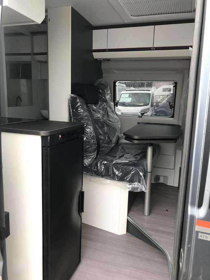 ADRIA Twin Sport 640 SG - Fourgon aménagé: photos 5 ADRIA Twin Sport 640 SG - Fourgon aménagé: photos 5