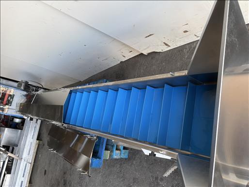 Cretors Flighted conveyor - Convoyeur: photos 3 Cretors Flighted conveyor - Convoyeur: photos 3