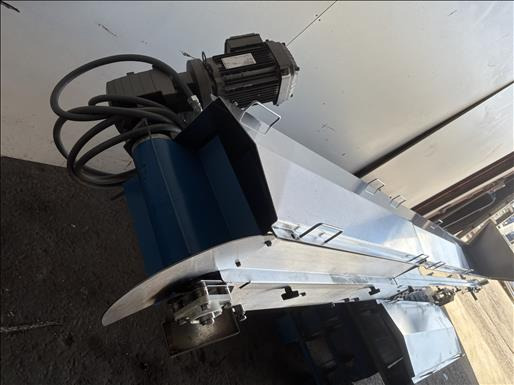 Cretors Flighted conveyor - Convoyeur: photos 4 Cretors Flighted conveyor - Convoyeur: photos 4