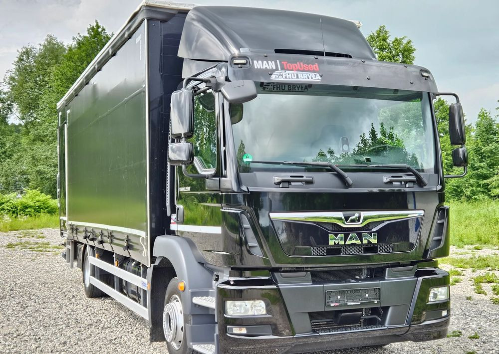 MAN TGM 12.290/15.290/E6/FIRANKA/BOCZNE DRZWI/BURTO-FIRANKA/18PALET/WINDA/NISKI PRZEBIEG/2018/CAŁY NA PODUSZKACH/SERWISOWANY - Camion à rideaux coulissants: photos 2 MAN TGM 12.290/15.290/E6/FIRANKA/BOCZNE DRZWI/BURTO-FIRANKA/18PALET/WINDA/NISKI PRZEBIEG/2018/CAŁY NA PODUSZKACH/SERWISOWANY - Camion à rideaux coulissants: photos 2