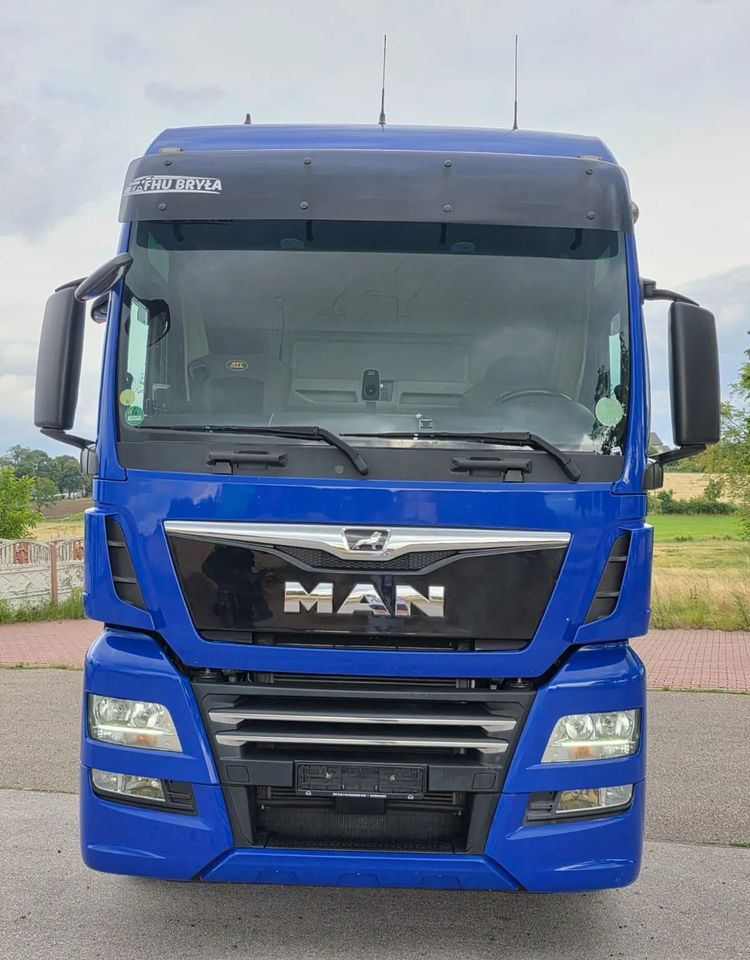 MAN TGX 18.430 / SPROWADZONY / DO ŻYWCA / 2020 / KLIMA POSTOJOWA / SERWISOWANY / JAK NOWY / NISKI PRZEBIEG / RAMA / BDF / E6 - Châssis cabine: photos 3 MAN TGX 18.430 / SPROWADZONY / DO ŻYWCA / 2020 / KLIMA POSTOJOWA / SERWISOWANY / JAK NOWY / NISKI PRZEBIEG / RAMA / BDF / E6 - Châssis cabine: photos 3