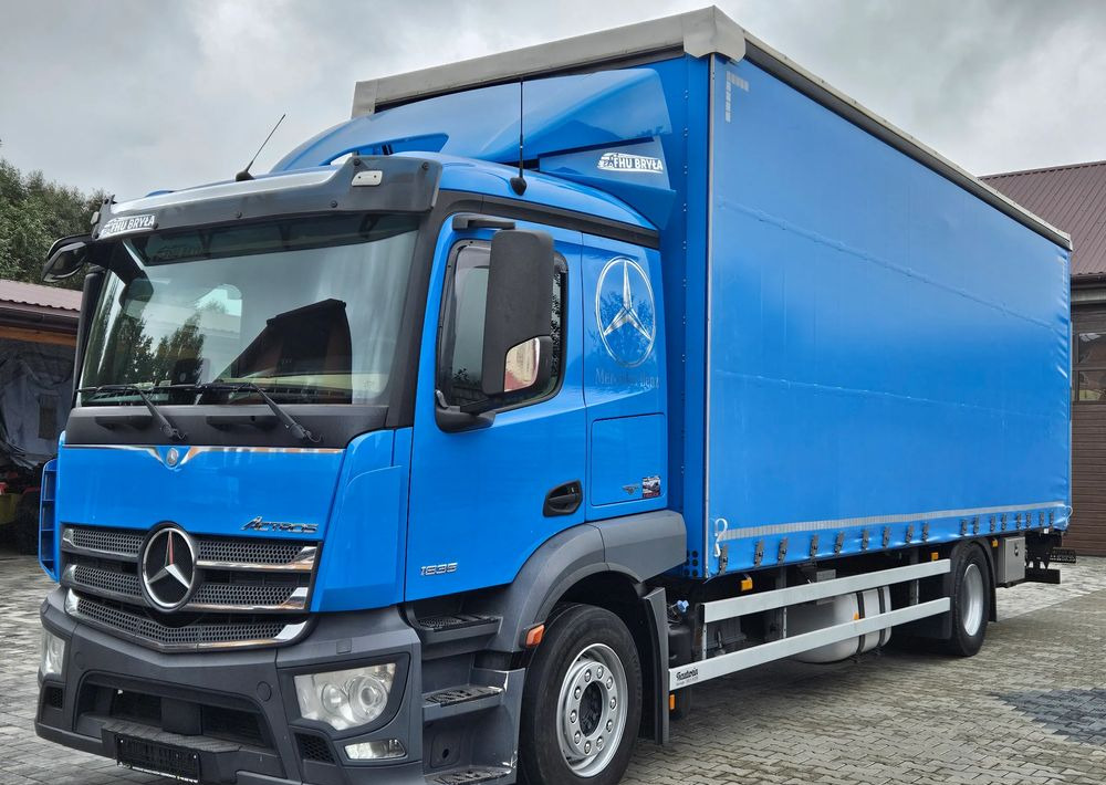Mercedes-Benz ACTROS 1835 / FIRANKA / WINDA / 19 EUROPALET / AUTOMAT / Z NIEMIEC / 2016/DUŻA ŁADOWNOŚĆ - Camion à rideaux coulissants: photos 2 Mercedes-Benz ACTROS 1835 / FIRANKA / WINDA / 19 EUROPALET / AUTOMAT / Z NIEMIEC / 2016/DUŻA ŁADOWNOŚĆ - Camion à rideaux coulissants: photos 2