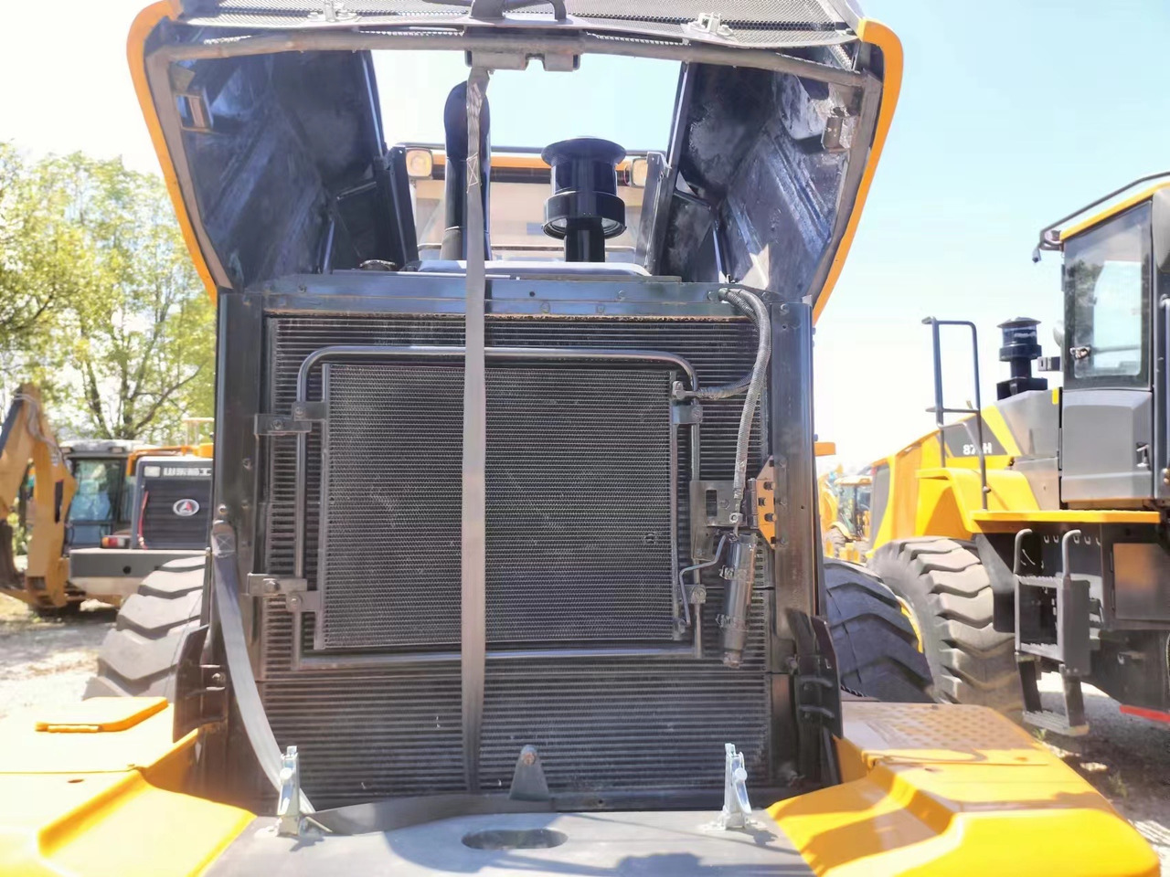 LIUGONG 856H - Chargeuse sur pneus: photos 4 LIUGONG 856H - Chargeuse sur pneus: photos 4