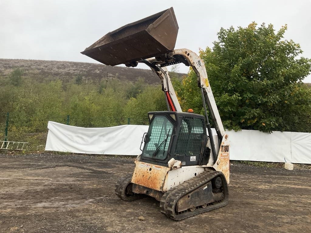 Bobcat T 180 - Mini chargeuse: photos 2 Bobcat T 180 - Mini chargeuse: photos 2