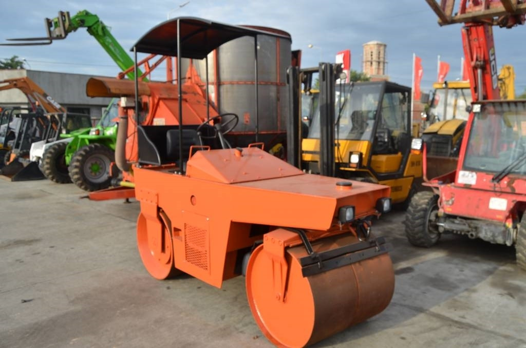 Bomag BW 90 - Rouleau compresseur: photos 2 Bomag BW 90 - Rouleau compresseur: photos 2