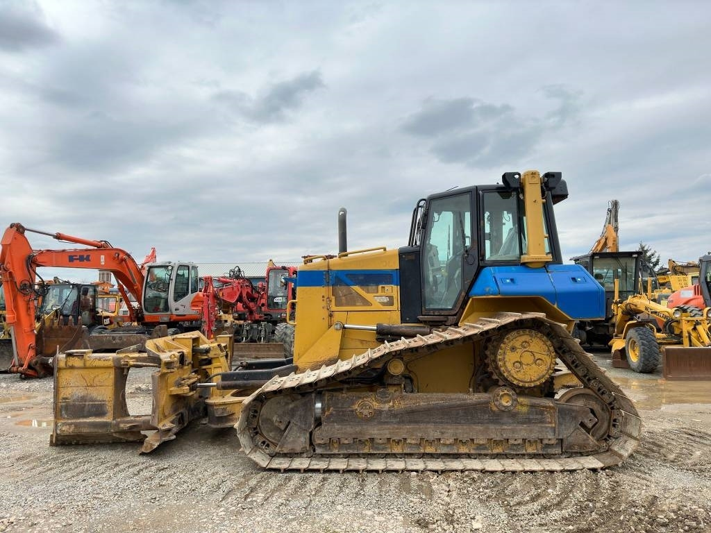 CAT D 6 N LGP - Bulldozer: photos 3 CAT D 6 N LGP - Bulldozer: photos 3