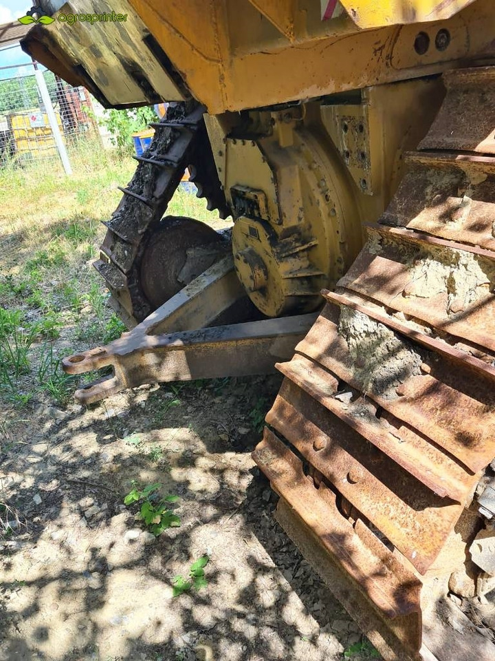 CAT D 6 R XL - Bulldozer: photos 4 CAT D 6 R XL - Bulldozer: photos 4
