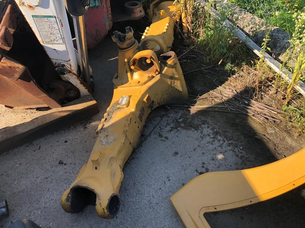 CAT TH 220 B FOR PARTS - Chariot télescopique: photos 4 CAT TH 220 B FOR PARTS - Chariot télescopique: photos 4