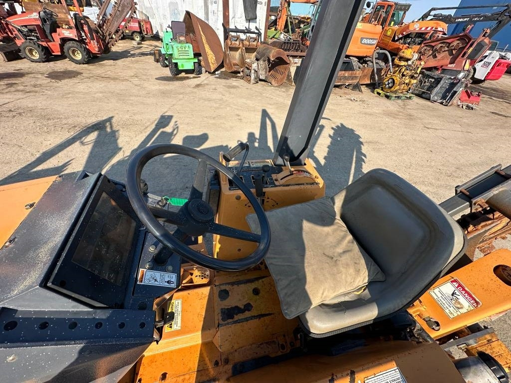 Trancheuse Case 460: photos 8 Trancheuse Case 460: photos 8