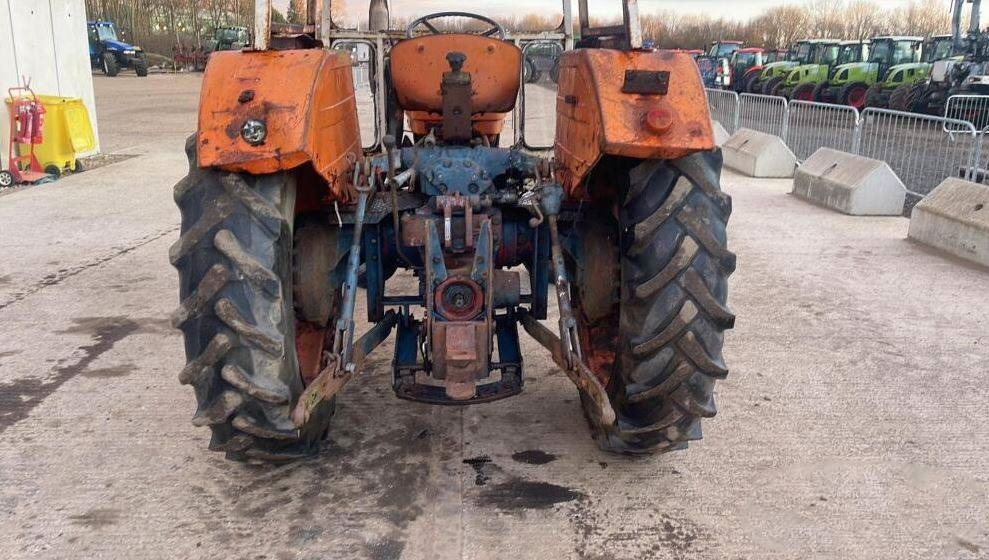 Fiat 670 - Tracteur agricole: photos 4 Fiat 670 - Tracteur agricole: photos 4