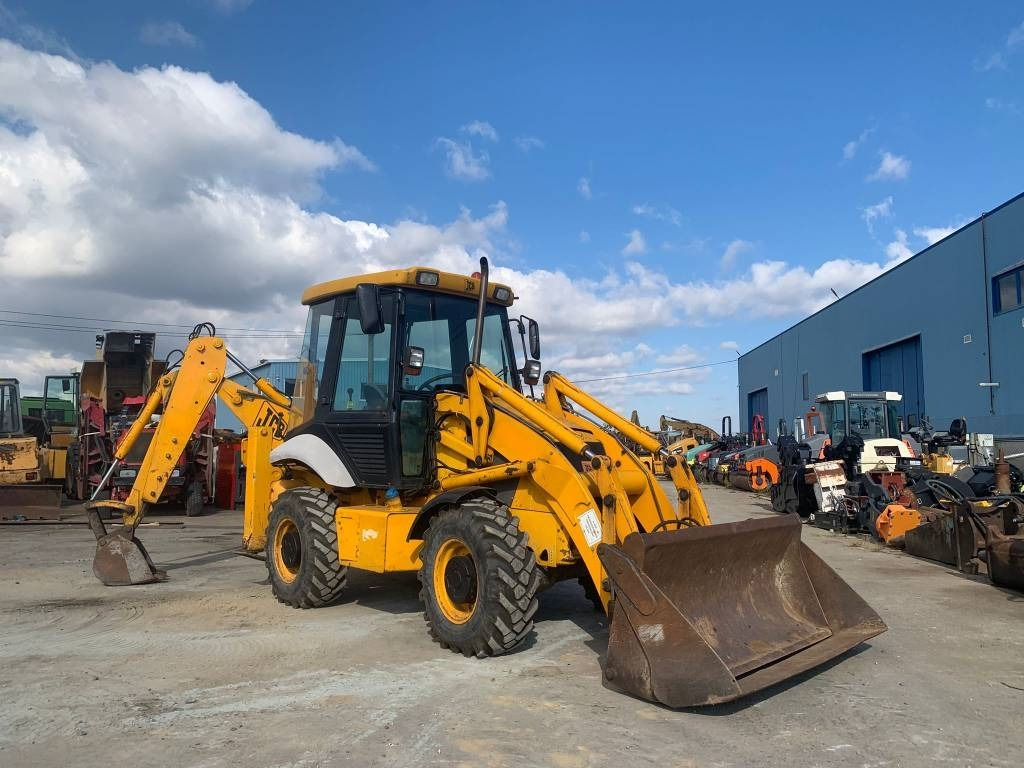 JCB 2 CX - Tractopelle: photos 2 JCB 2 CX - Tractopelle: photos 2