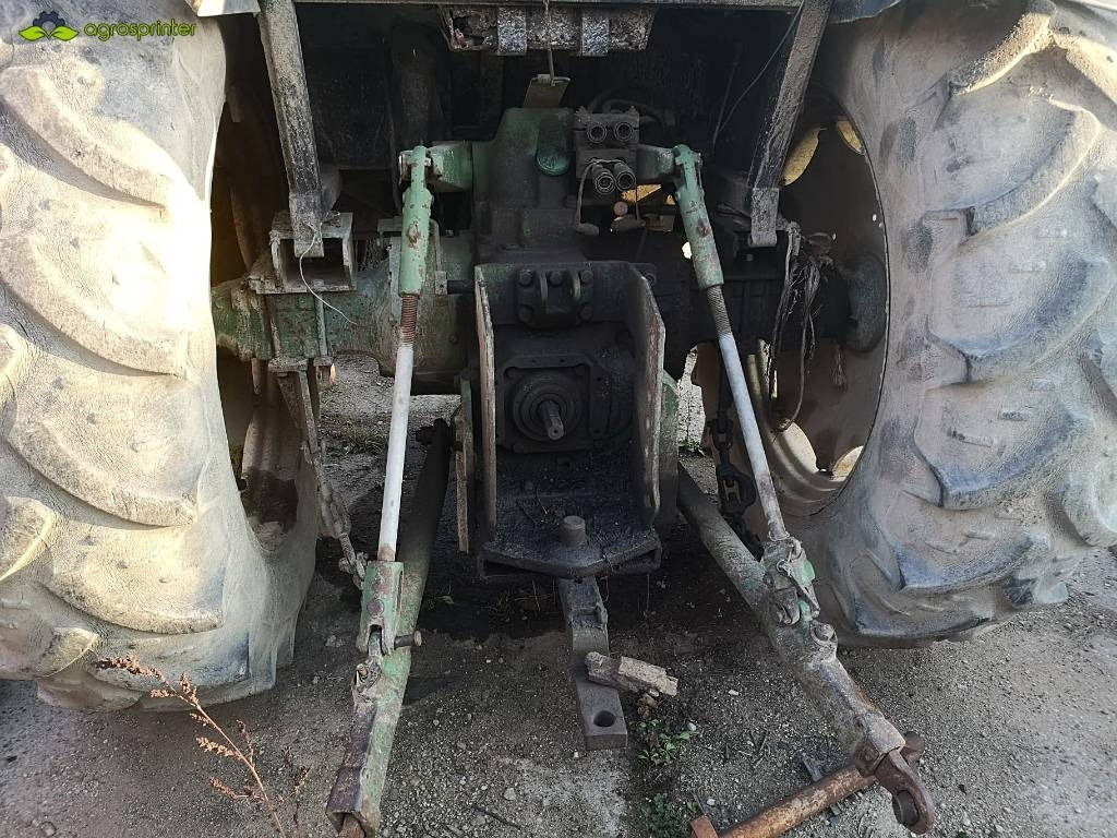 John Deere 3030 - Tracteur agricole: photos 4 John Deere 3030 - Tracteur agricole: photos 4