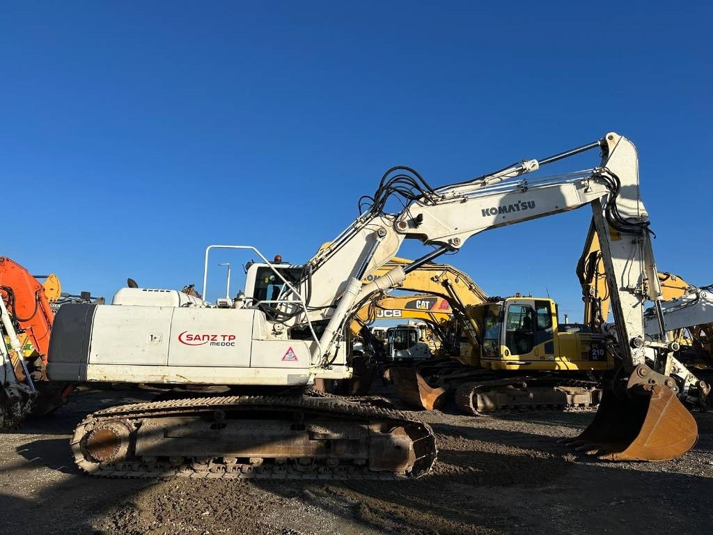 Komatsu PC 240 NLC-8 - Pelle sur chenille: photos 4 Komatsu PC 240 NLC-8 - Pelle sur chenille: photos 4