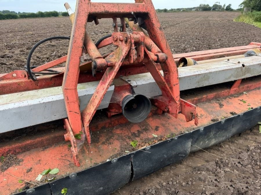 Kuhn 6 - Machine agricole: photos 4 Kuhn 6 - Machine agricole: photos 4