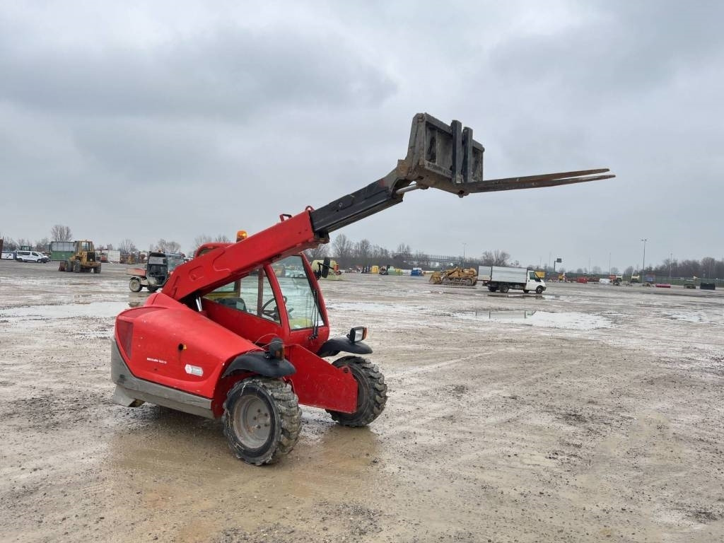 Manitou SLT 415 EB - Chariot télescopique: photos 4 Manitou SLT 415 EB - Chariot télescopique: photos 4