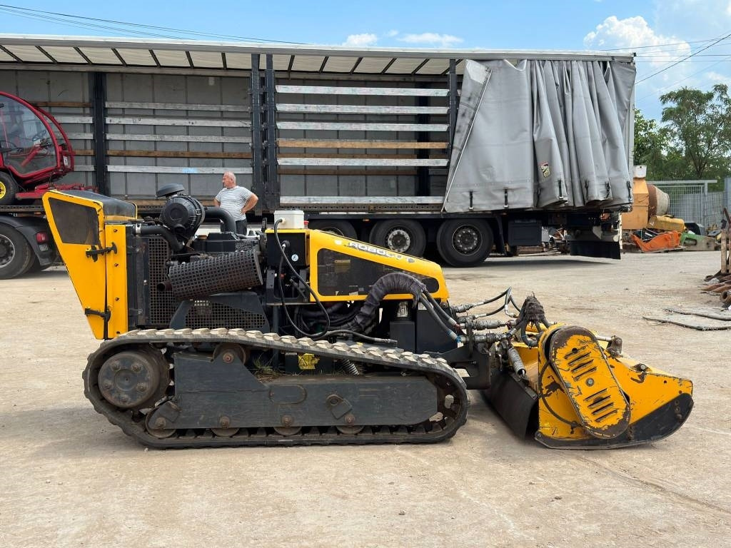 McConnel Robocut MULCHER - Motofaucheuse: photos 5 McConnel Robocut MULCHER - Motofaucheuse: photos 5