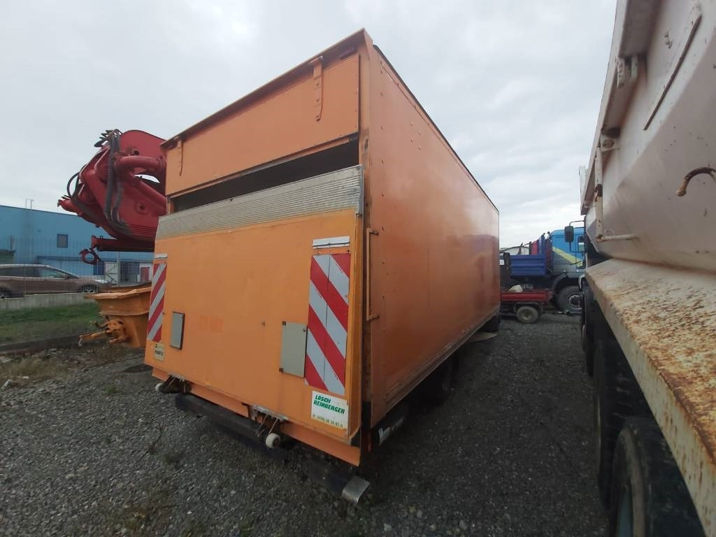 Mercedes-Benz 814D - Camion fourgon: photos 4 Mercedes-Benz 814D - Camion fourgon: photos 4