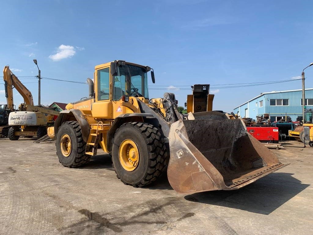 Volvo L 110 E  - Chargeuse sur pneus: photos 2 Volvo L 110 E  - Chargeuse sur pneus: photos 2