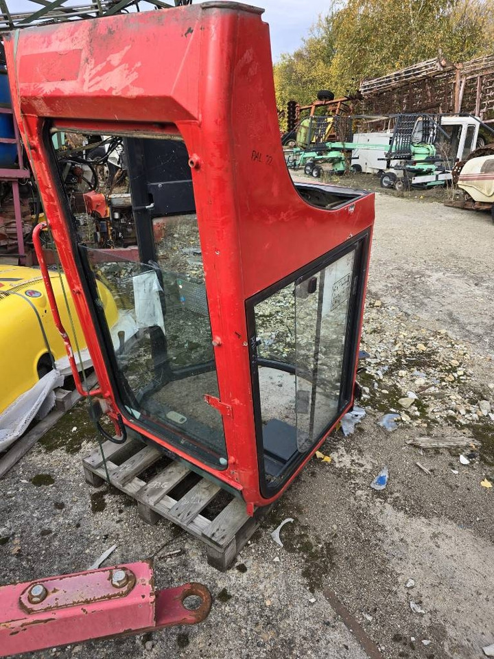 Yanmar Vio 25 Cabine  - Cabine pour Engins de chantier: photos 1 Yanmar Vio 25 Cabine  - Cabine pour Engins de chantier: photos 1